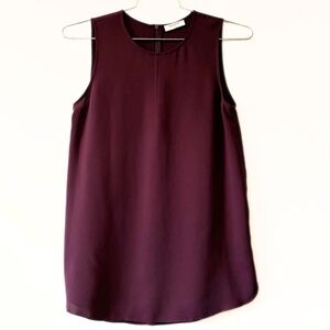Aritzia Babaton Wieland Sleeveless Blouse Plum Size S